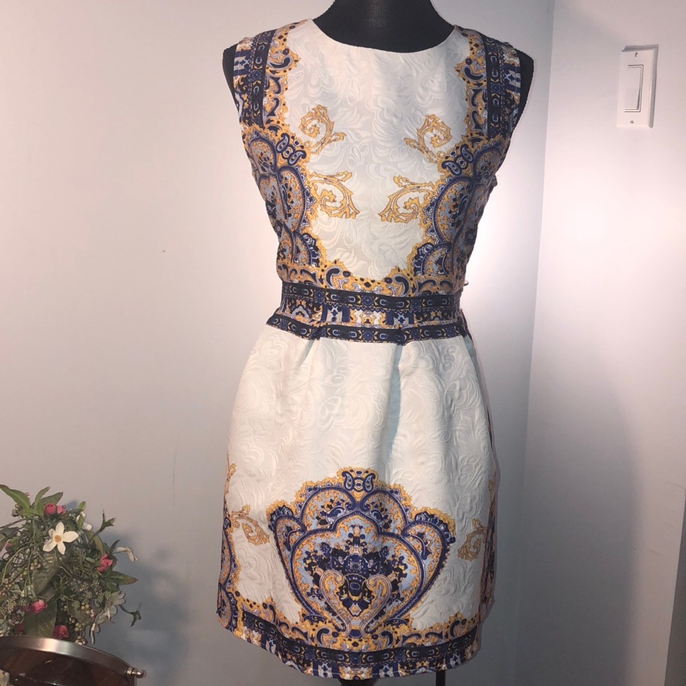 Unique dress with blue and gold color